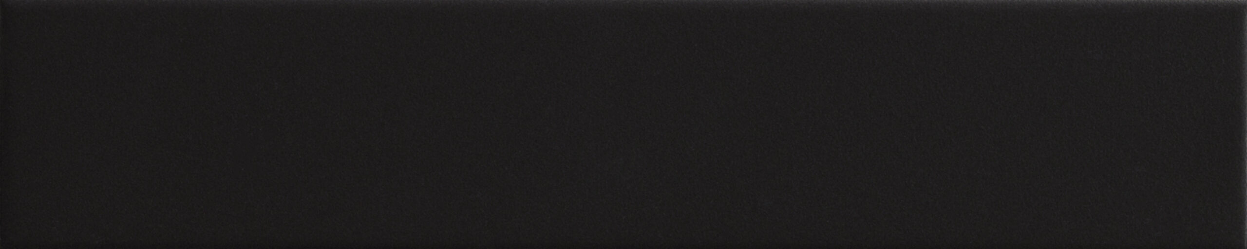 tile-up-black-5×25-sammys-designer-flooring