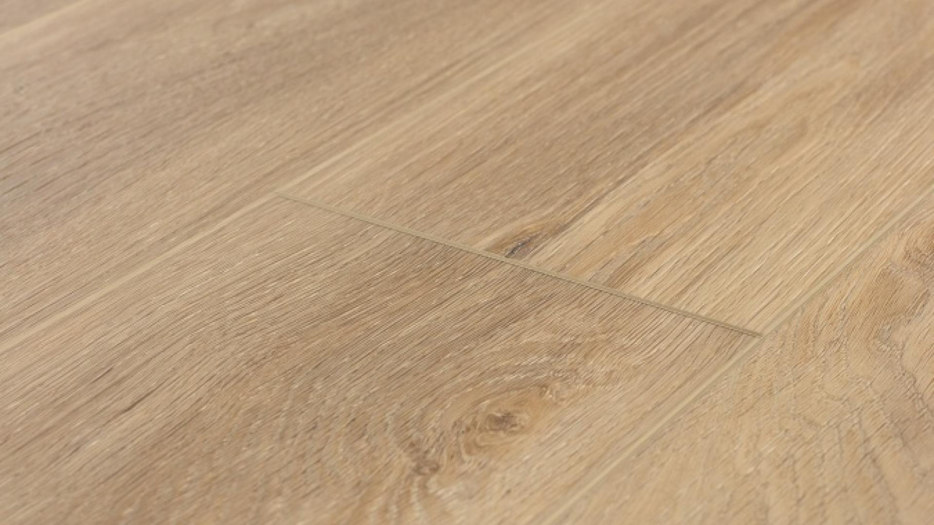 luxury-vinyl-sammys-designer-flooring-astoria-haisley-1